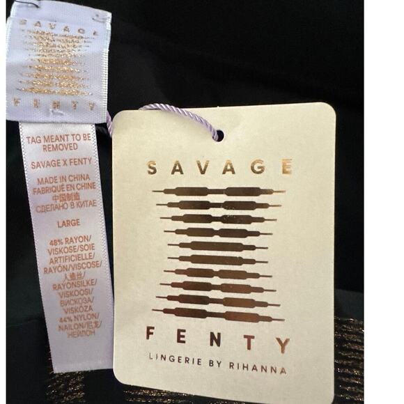 Savage Fenty Women’s Booty Short in Black Large NWT - Picture 6 of 6